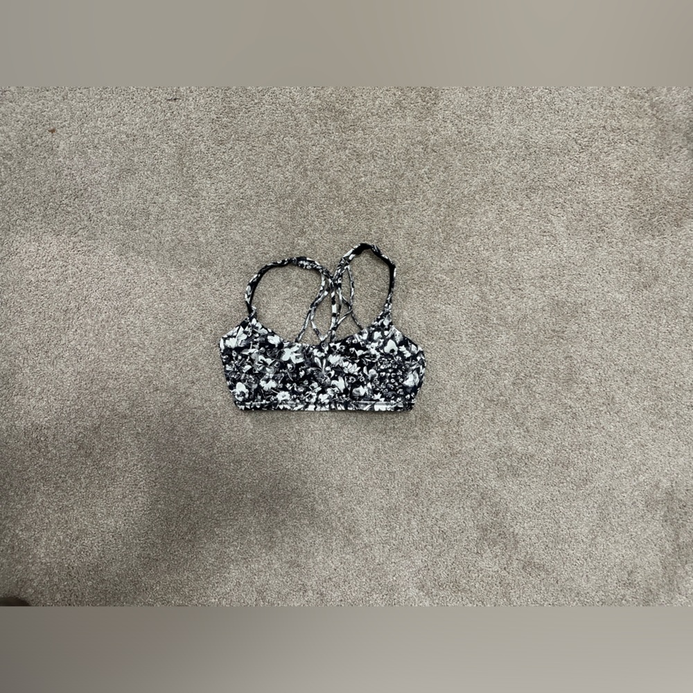 Lululemon Free To Be Zen Bra - Full-On Luxtreme